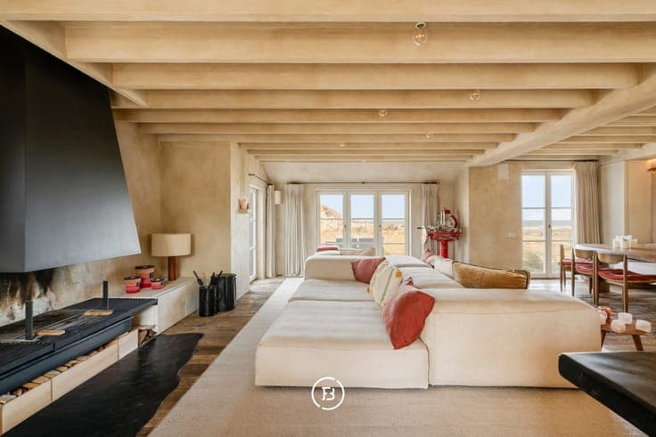 Dune villa