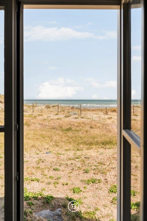 Dune villa
