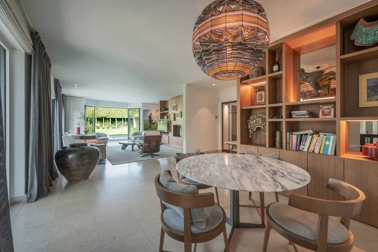KNOKKE - Exceptional fully renovated villa with pool
