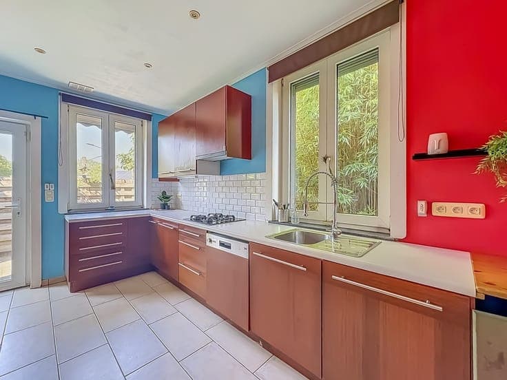 JOLIE MAISON 3F AVEC JARDIN
