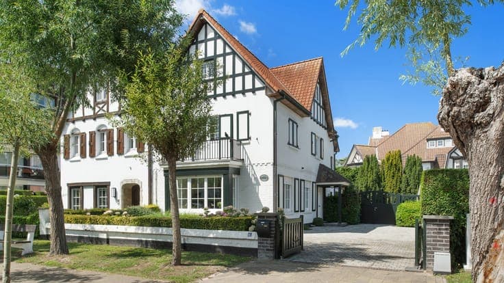 Charming Semi-Detached Villa in the Heart of the Zoute