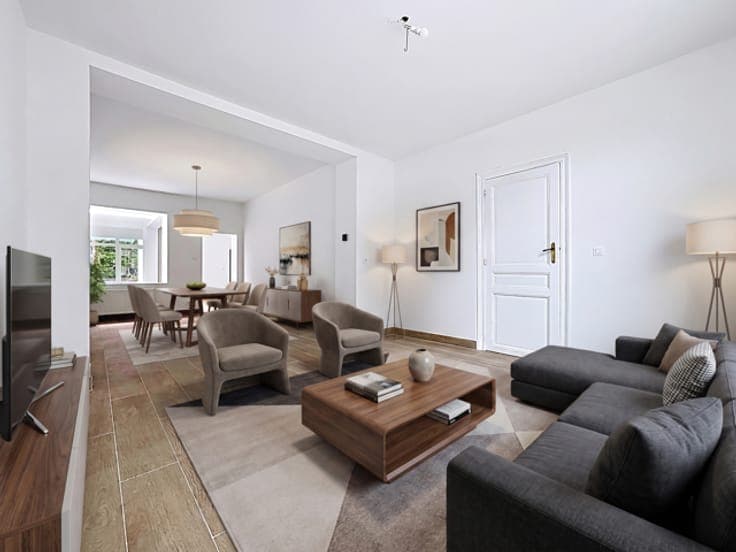 Fully renovated townhouse