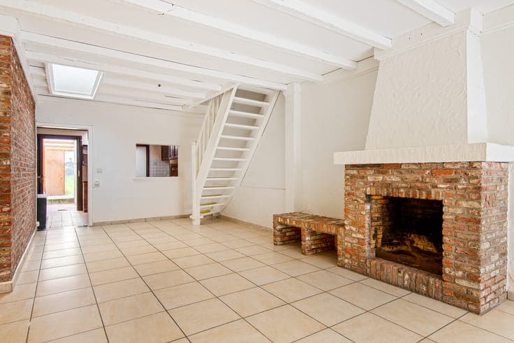 House to renovate with garden for sale in Lokeren