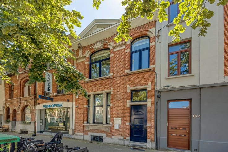 Veelzijdig burgerhuis (162 m²) met tuin en dakterras nabi...