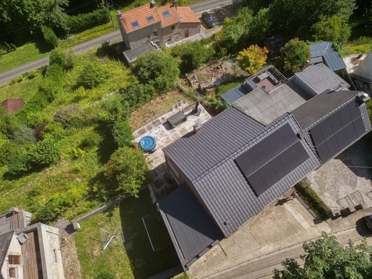 4-bedroom house with a splendid view of the valley