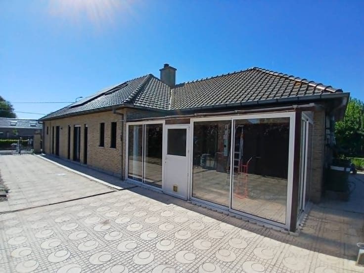 House in Kruisem