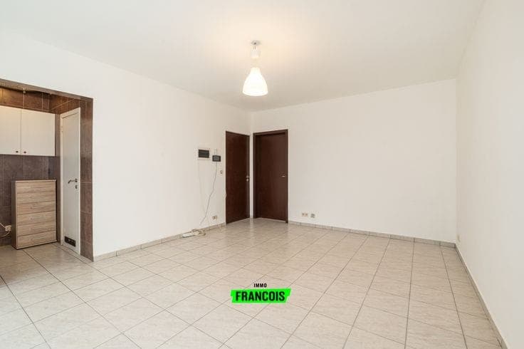 Recent Family Home (2017) with 3 Units & Strong Investment …