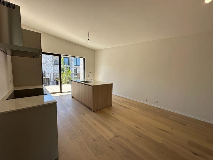 New construction home for sale in contemporary project Ka...