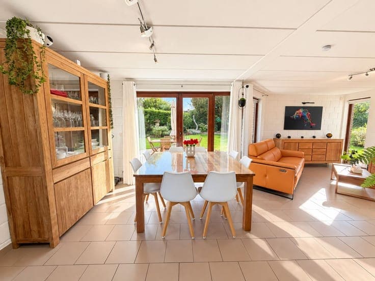 Splendide maison de caractère au style architectural – Un vé