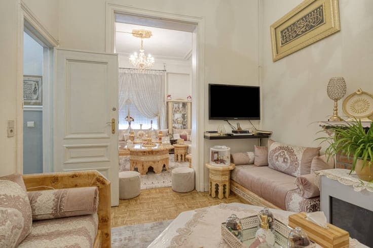 Characterful Brussels civilian home near Josaphat Park