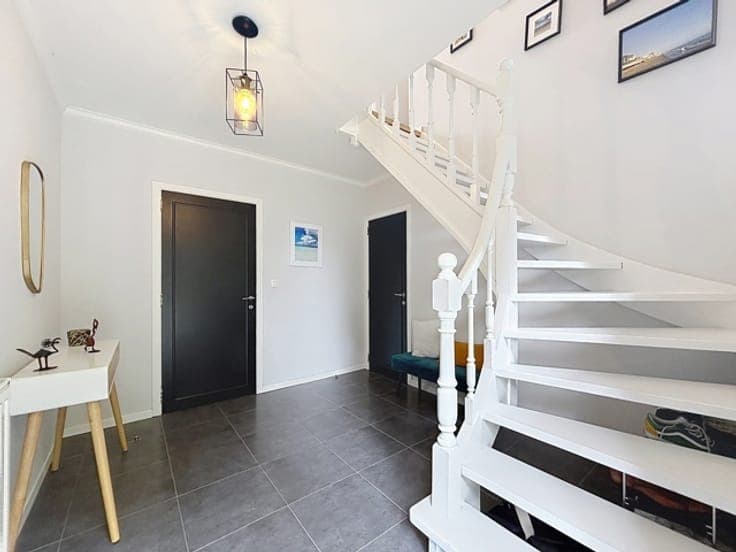 Superb villa in excellent condition, bright and spacious.