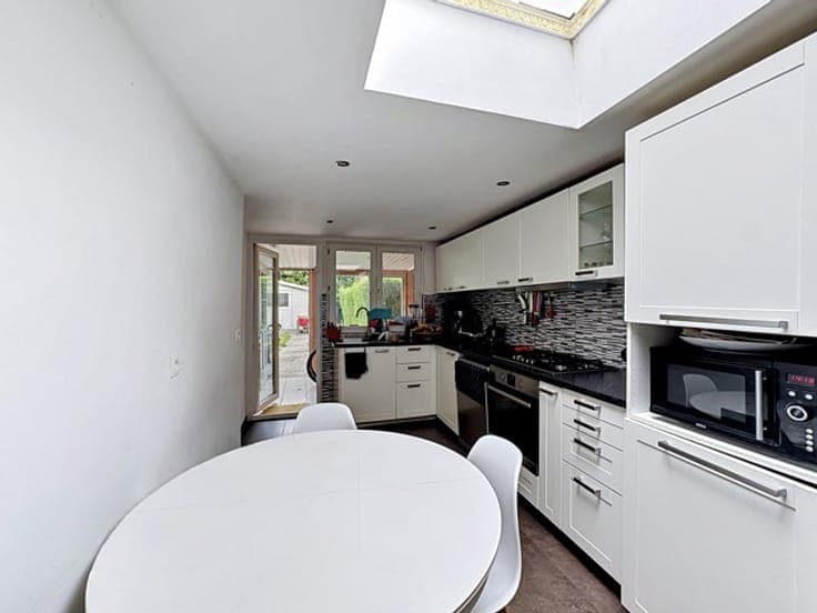 Charming Family Home with City Garden