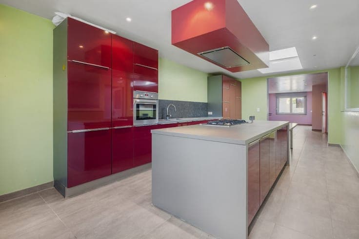 Spacious house for sale in the heart of De Panne!