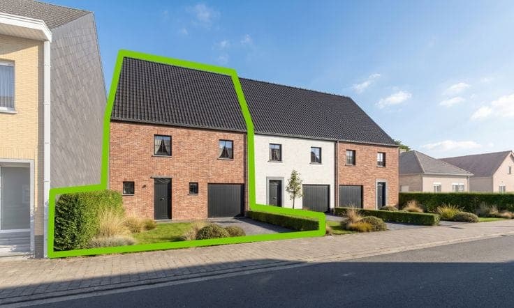 Energy-efficient new-build home in traditional style with s…