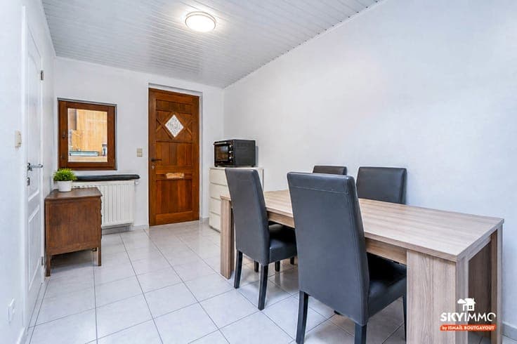 BELLE MAISON - 2CH - GARAGE - JARDIN - PEB D