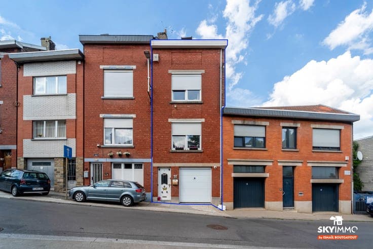 BELLE MAISON - 2CH - GARAGE - JARDIN - PEB D