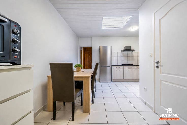 BELLE MAISON - 2CH - GARAGE - JARDIN - PEB D