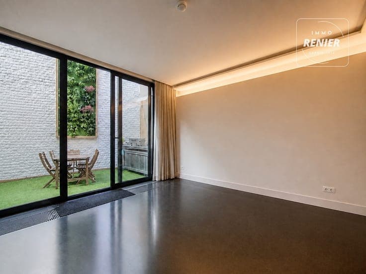 Brussels city centre – High-end guesthouse and property for