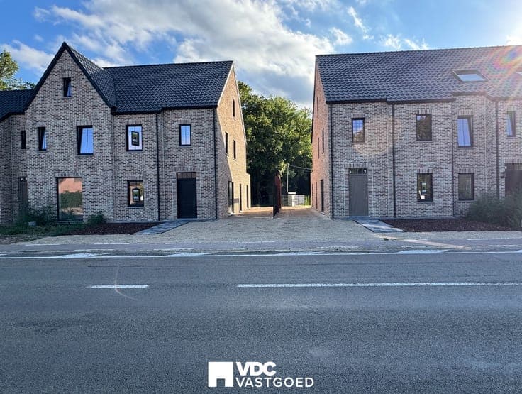 6% BTW: Laatste twee Caco-woningen in landelijke pastorij...