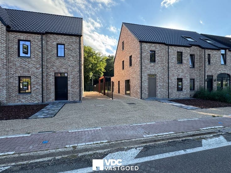 6% BTW: Laatste twee Caco-woningen in landelijke pastorij...