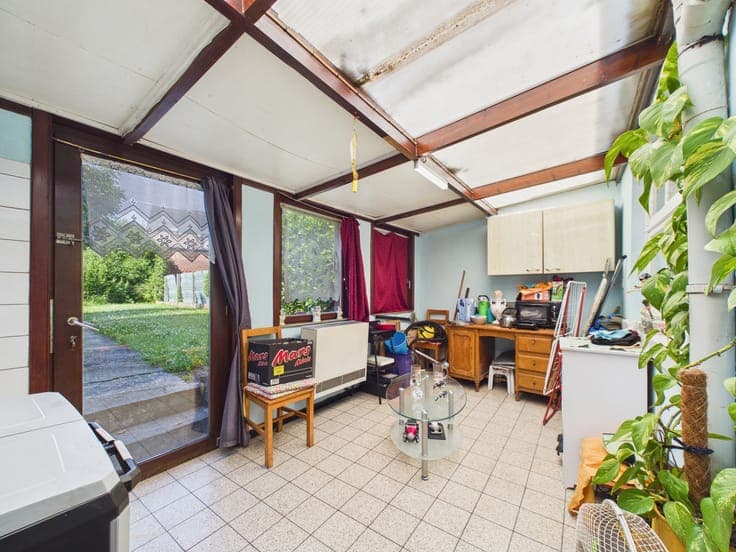 3-Bedroom House with GARDEN