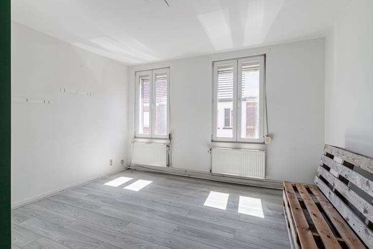 Op te frissen woning (119 m²) met 3 slaapkamers en terras in