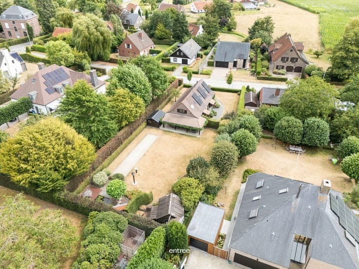 Peace, space, and nature in the sought-after Leie region