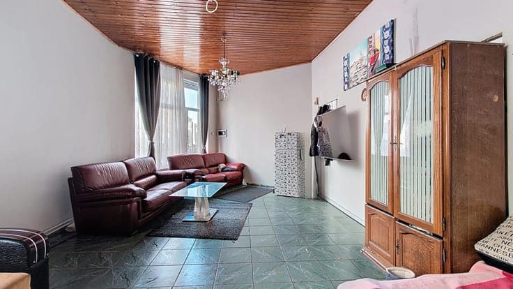 INVESTMENT PROPERTY WITH 4 UNITS IN LAEKEN