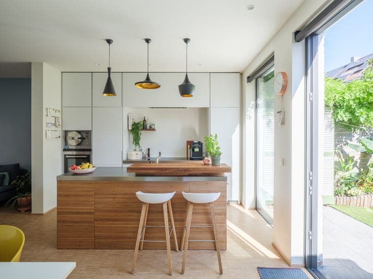 Gentbrugge - Stijlvol gerenoveerde burgerwoning met drie ...