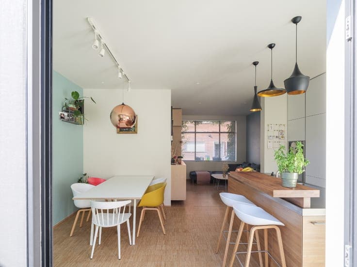 Gentbrugge - Stijlvol gerenoveerde burgerwoning met drie ...