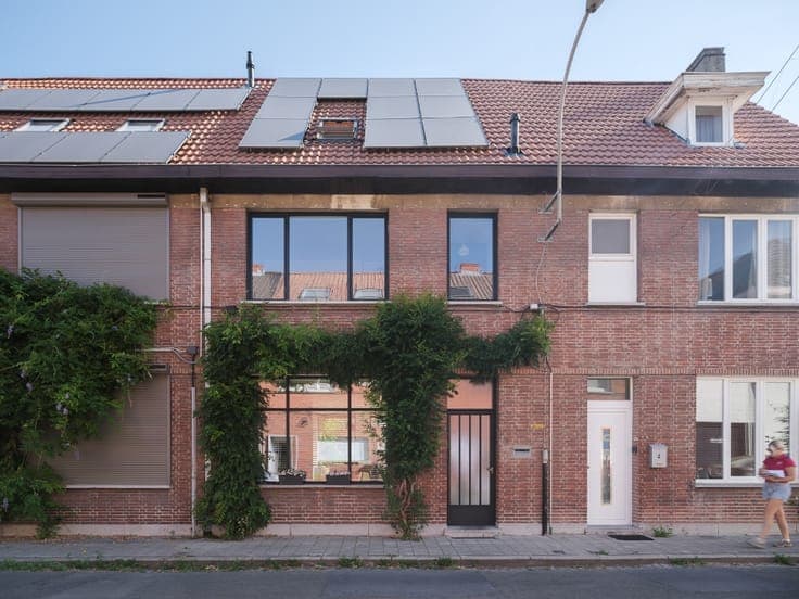 Gentbrugge - Stijlvol gerenoveerde burgerwoning met drie ...