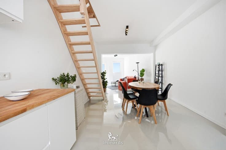 Recently renovated modern home in a central location