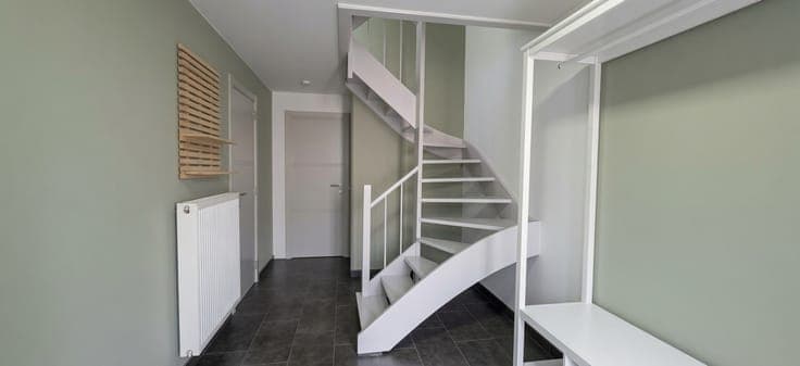 PRACHTIG GERENOVEERDE WONING TE DENDERMONDE.