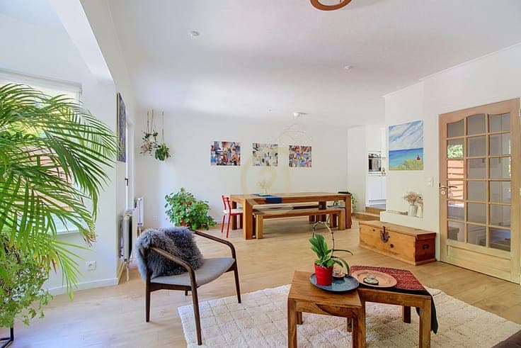 House 5 bedrooms + garden