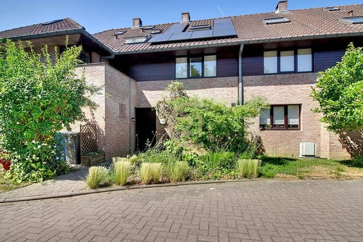 House 5 bedrooms + garden