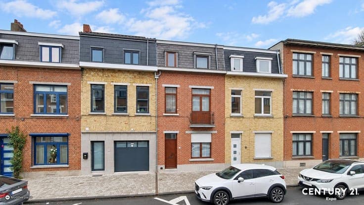 4-bedroom family house with garden – approx. 140 m²