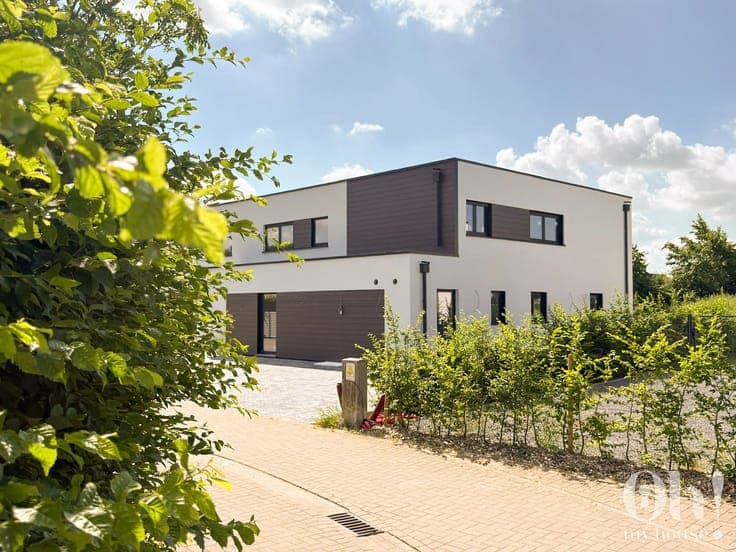 Sale - House Visé - 918,000 €