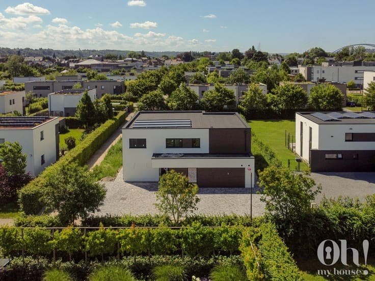 Sale - House Visé - 918,000 €