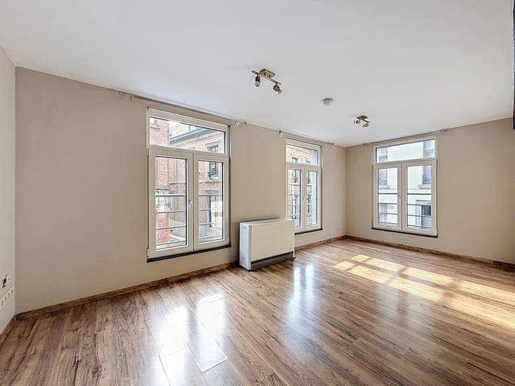 Investment property in Ath