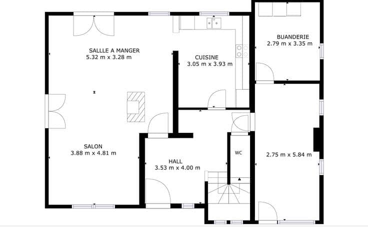 A charming, renovated 4-bedroom house!