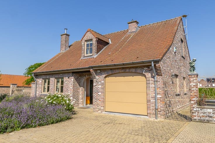 House in Dottignies