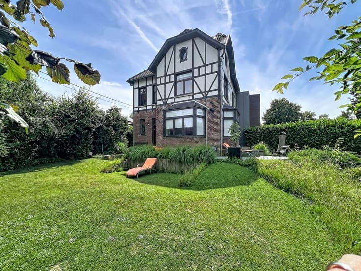 House in La Hulpe