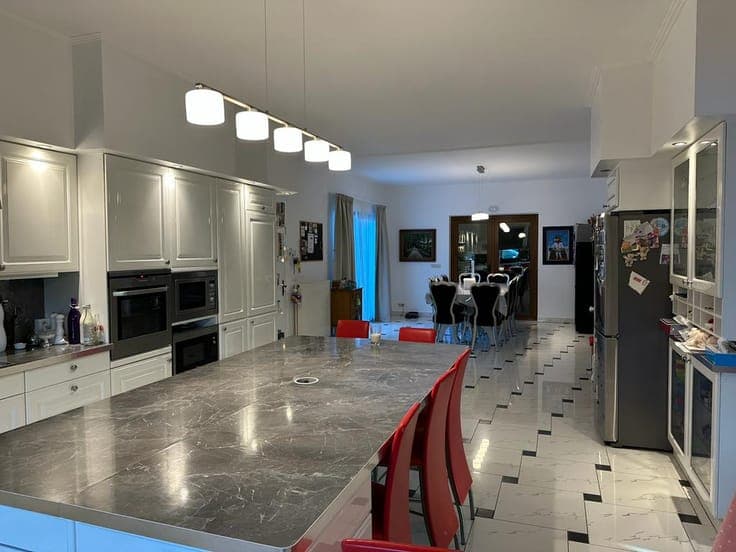 Exceptional Country Estate 7,500 m² of Land