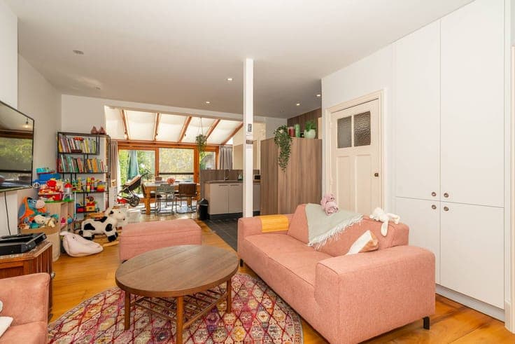 Charming home for sale in Ostend