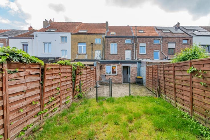 Charming house with garden in Ruisbroek