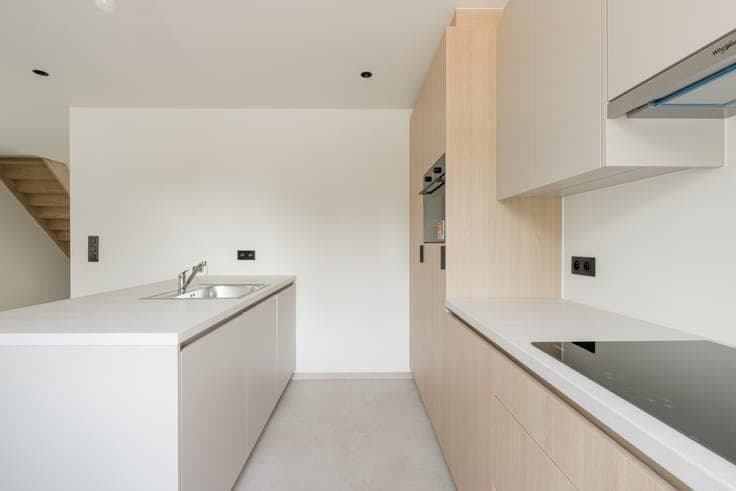 Volledig gerenoveerde charmante woning met diepe tuin, 3 ...