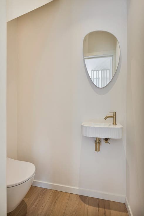 Stijlvol gerenoveerde woning met oog voor detail en duurz...