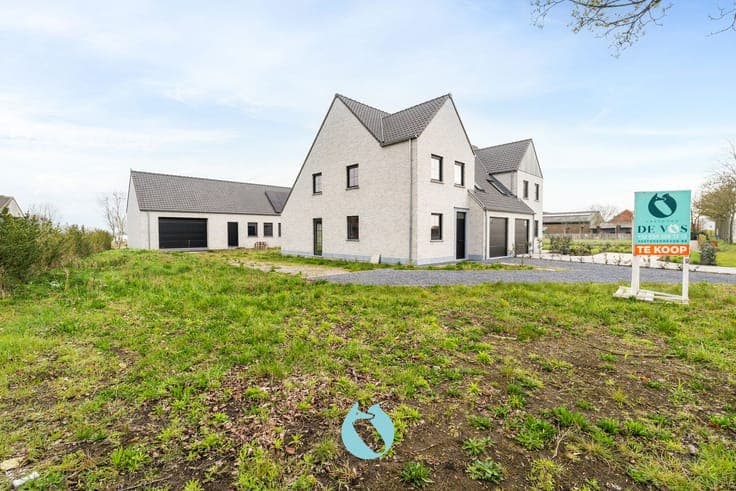 House in Oosteeklo
