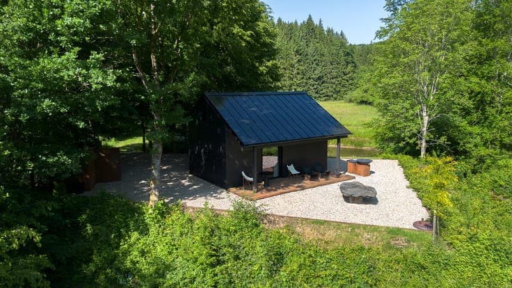 Bertrix - Contemporary tiny house on ±2 ha private land