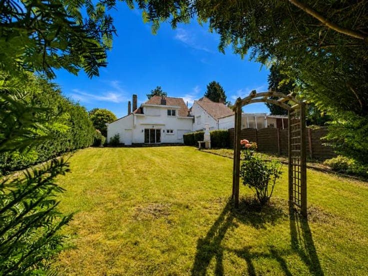n°31:🌳 Waterloo – Family Home on an 800 m² Plot!